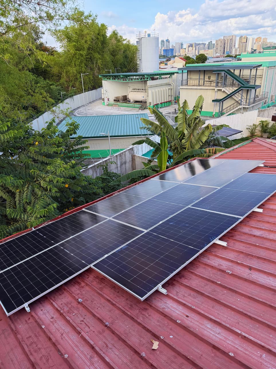 10.08 kWp Hybrid Solar PV System